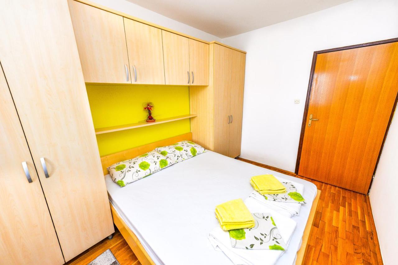 Apartments Hope Новаля Екстер'єр фото